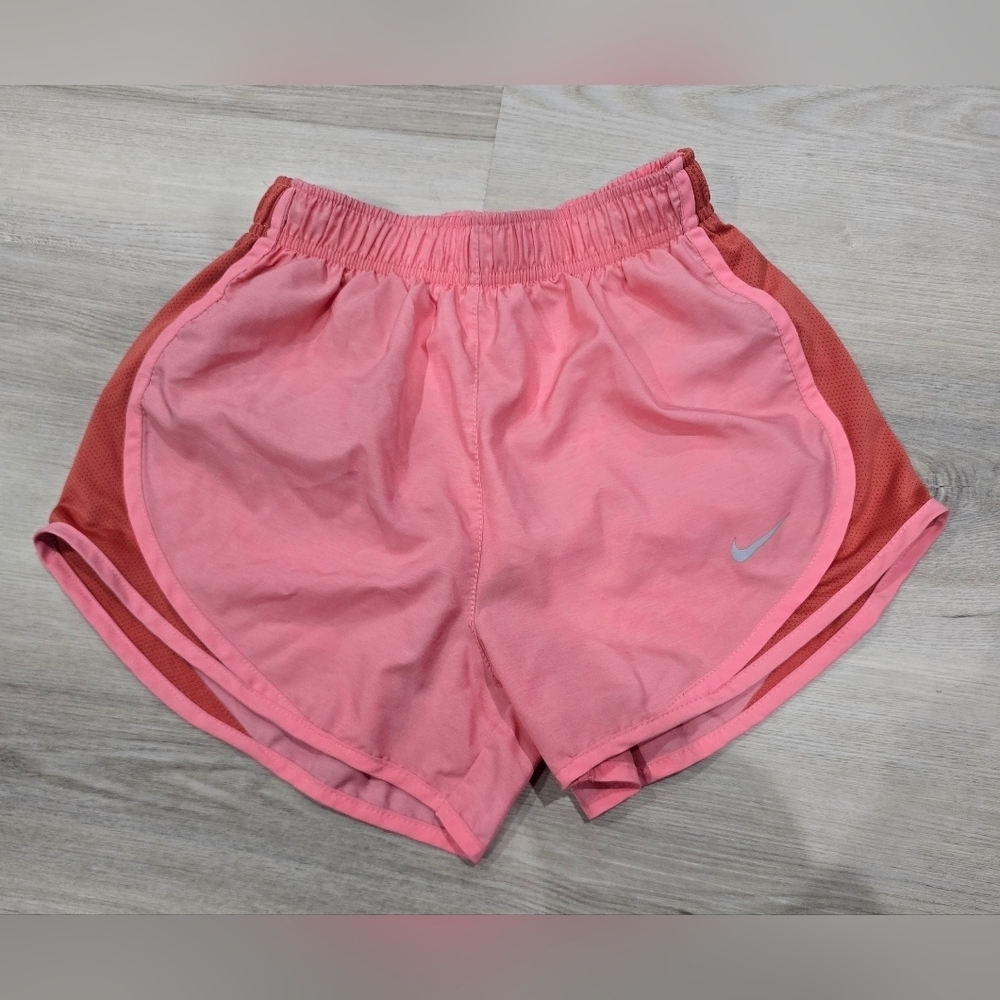 Nike Womens NWOT Dri Fit Running Shorts XS Pink Coral
